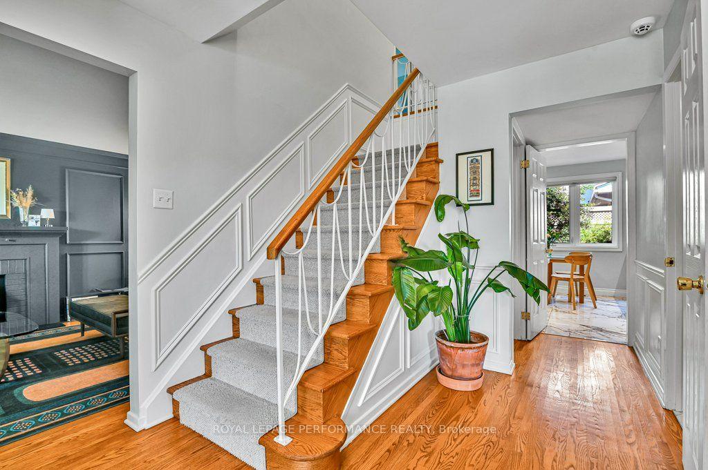 Photo 20 of 2401 Wyndale Crescent, Ottawa, Guildwood Estates - Urbandale Acres — HOMEH