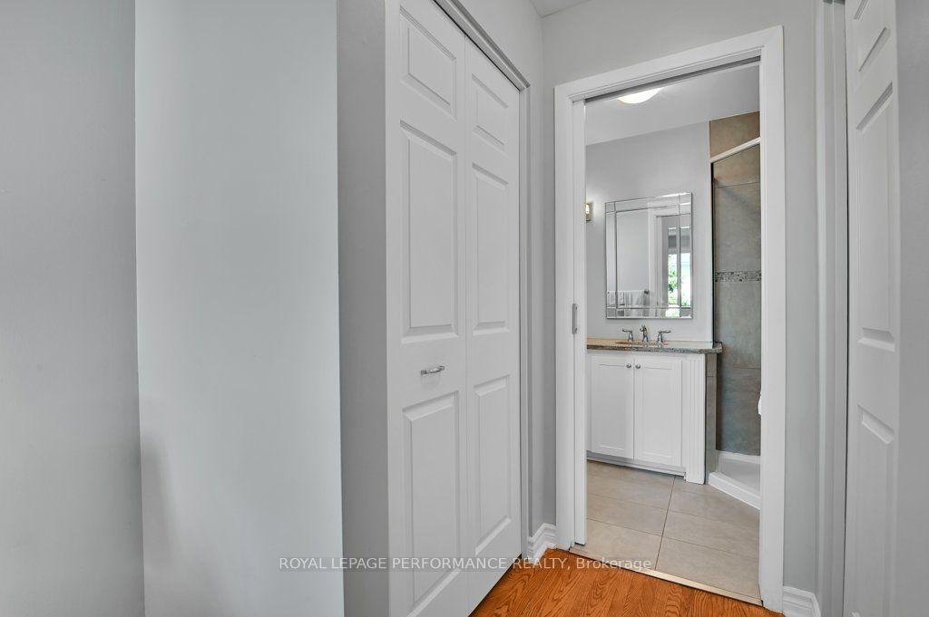 Photo 24 of 2401 Wyndale Crescent, Ottawa, Guildwood Estates - Urbandale Acres — HOMEH