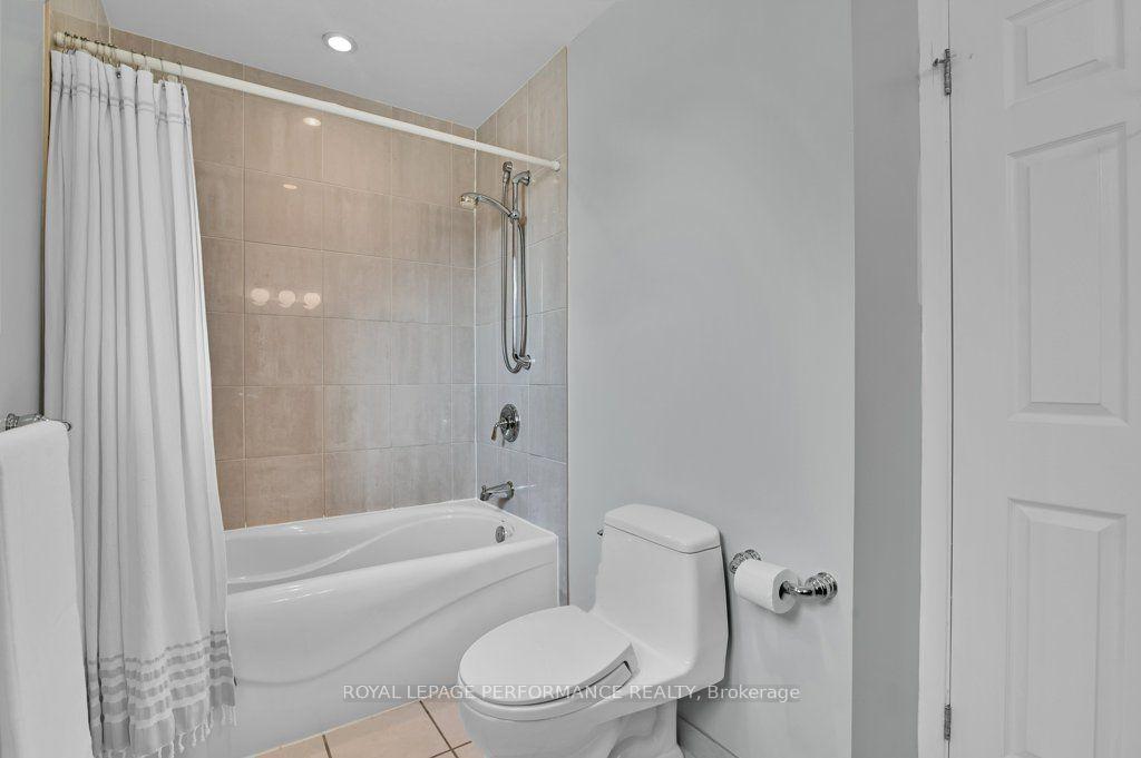 Photo 29 of 2401 Wyndale Crescent, Ottawa, Guildwood Estates - Urbandale Acres — HOMEH