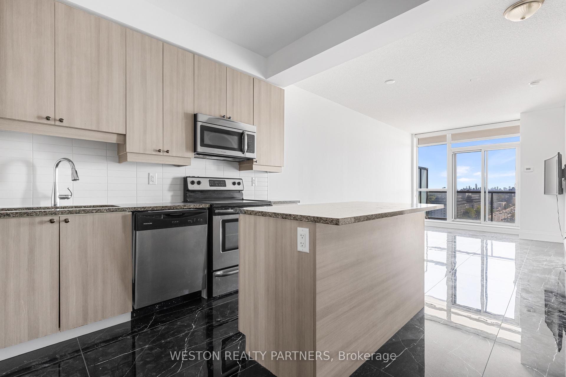 Photo 6 of Unit 1118, 1185 The Queensway, Etobicoke, Islington-City Centre West — HOMEH