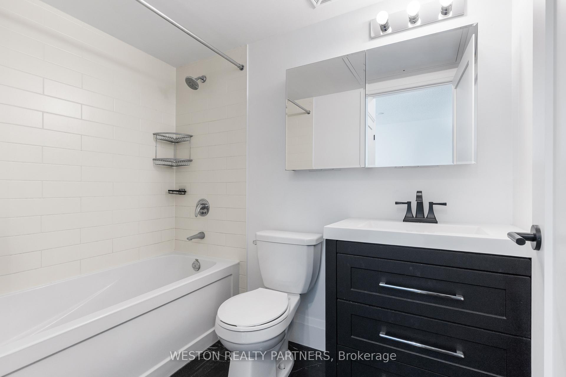 Photo 17 of Unit 1118, 1185 The Queensway, Etobicoke, Islington-City Centre West — HOMEH