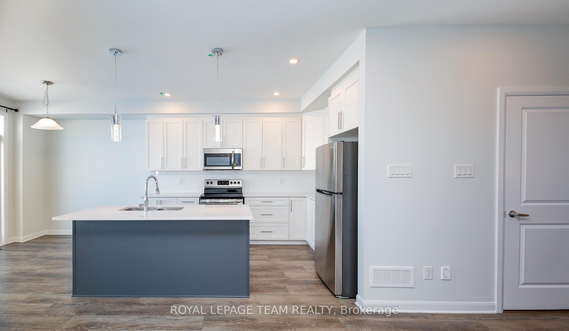 Photo 14 of 645 Hamsa Street, Ottawa, Barrhaven - Heritage Park — HOMEH