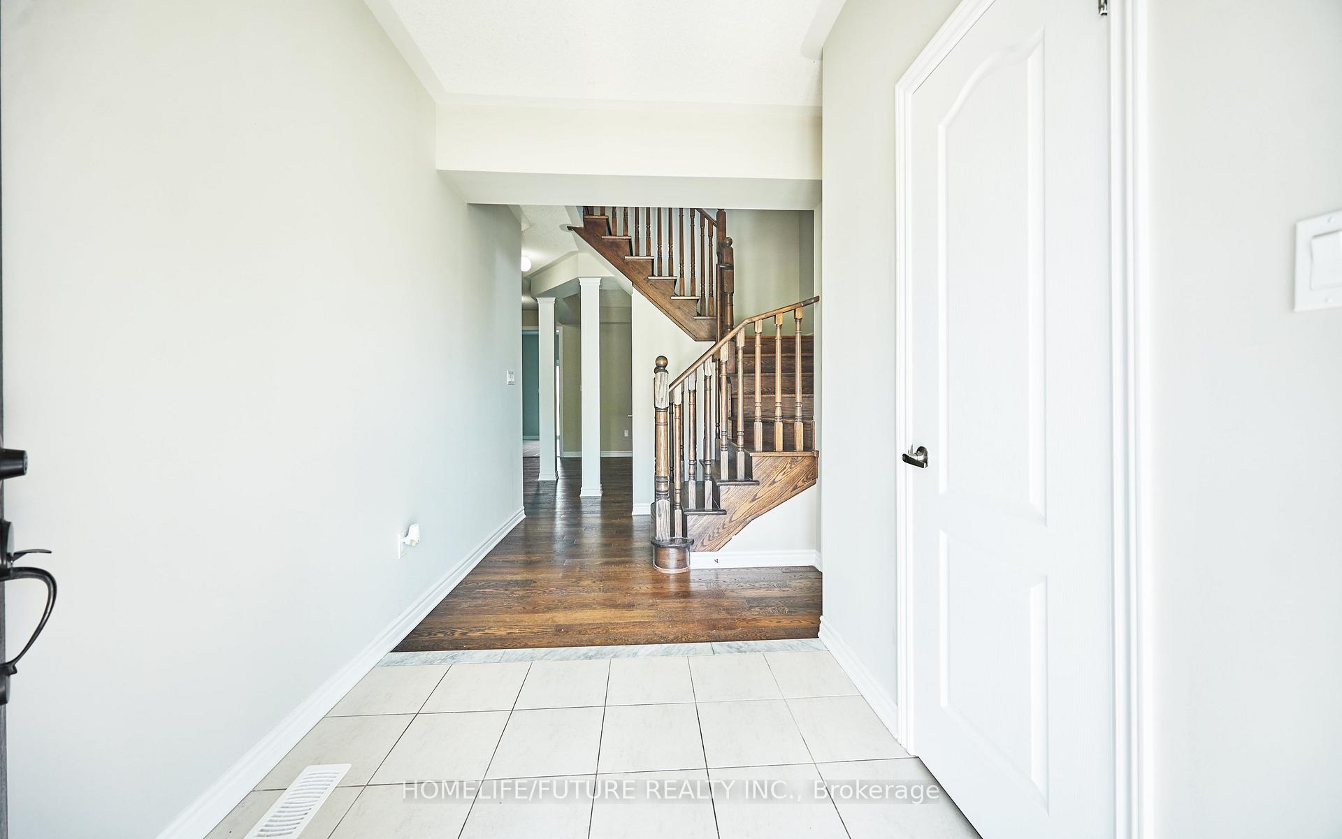 Photo 3 of 44 Terry Clayton Avenue, Brock, Beaverton — HOMEH