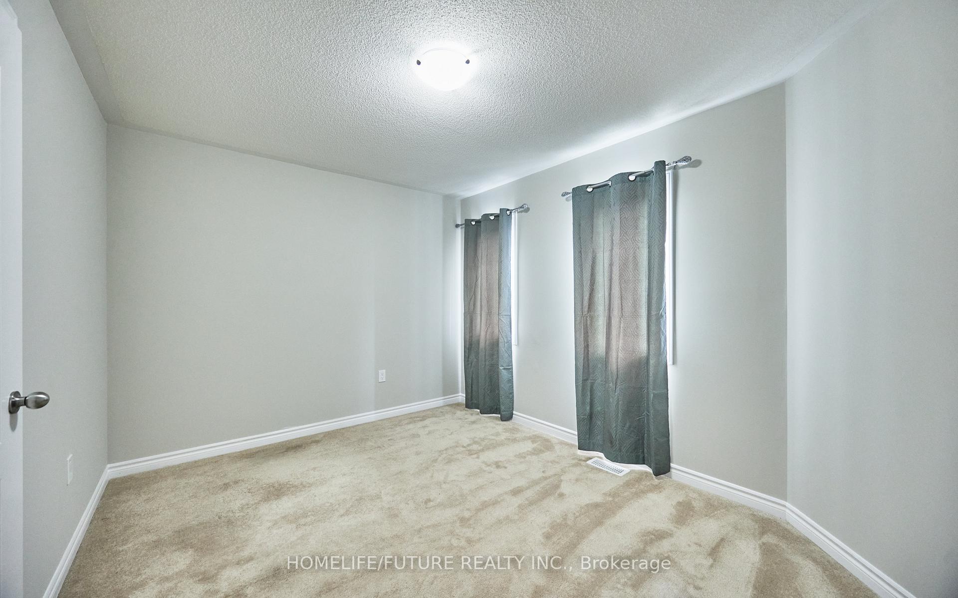 Photo 21 of 44 Terry Clayton Avenue, Brock, Beaverton — HOMEH