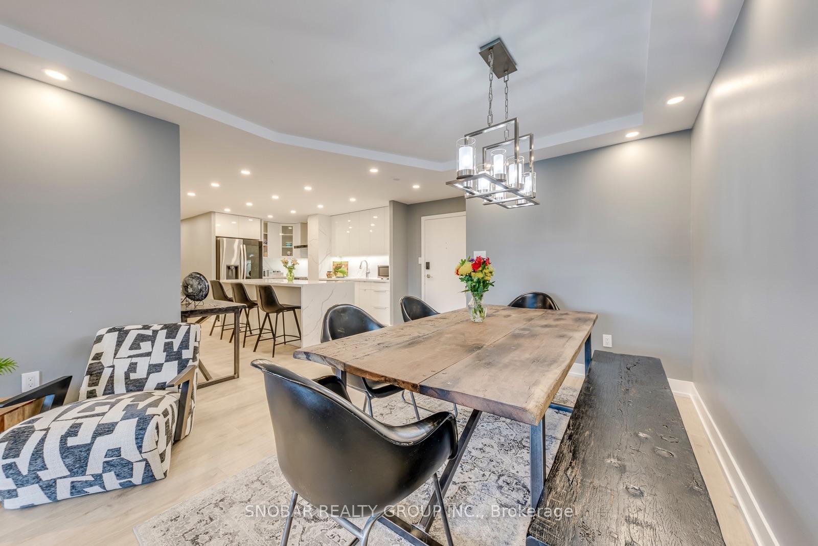 Photo 7 of Unit 1510, 299 Mill Road, Etobicoke, Markland Wood — HOMEH