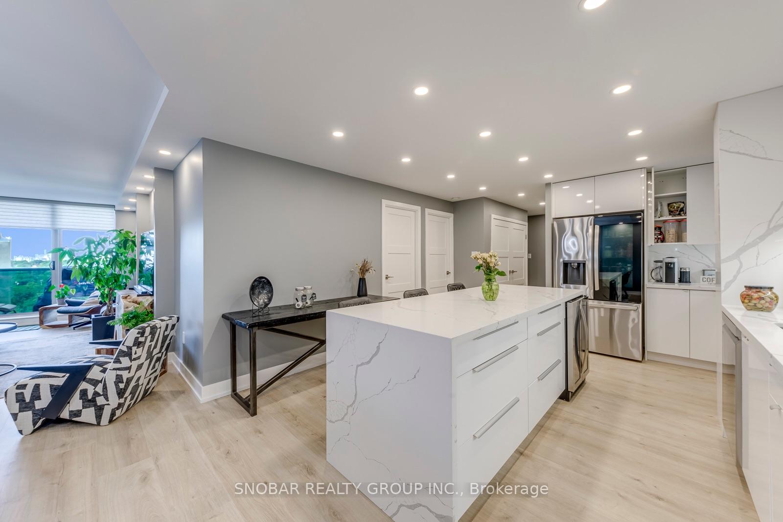Photo 9 of Unit 1510, 299 Mill Road, Etobicoke, Markland Wood — HOMEH