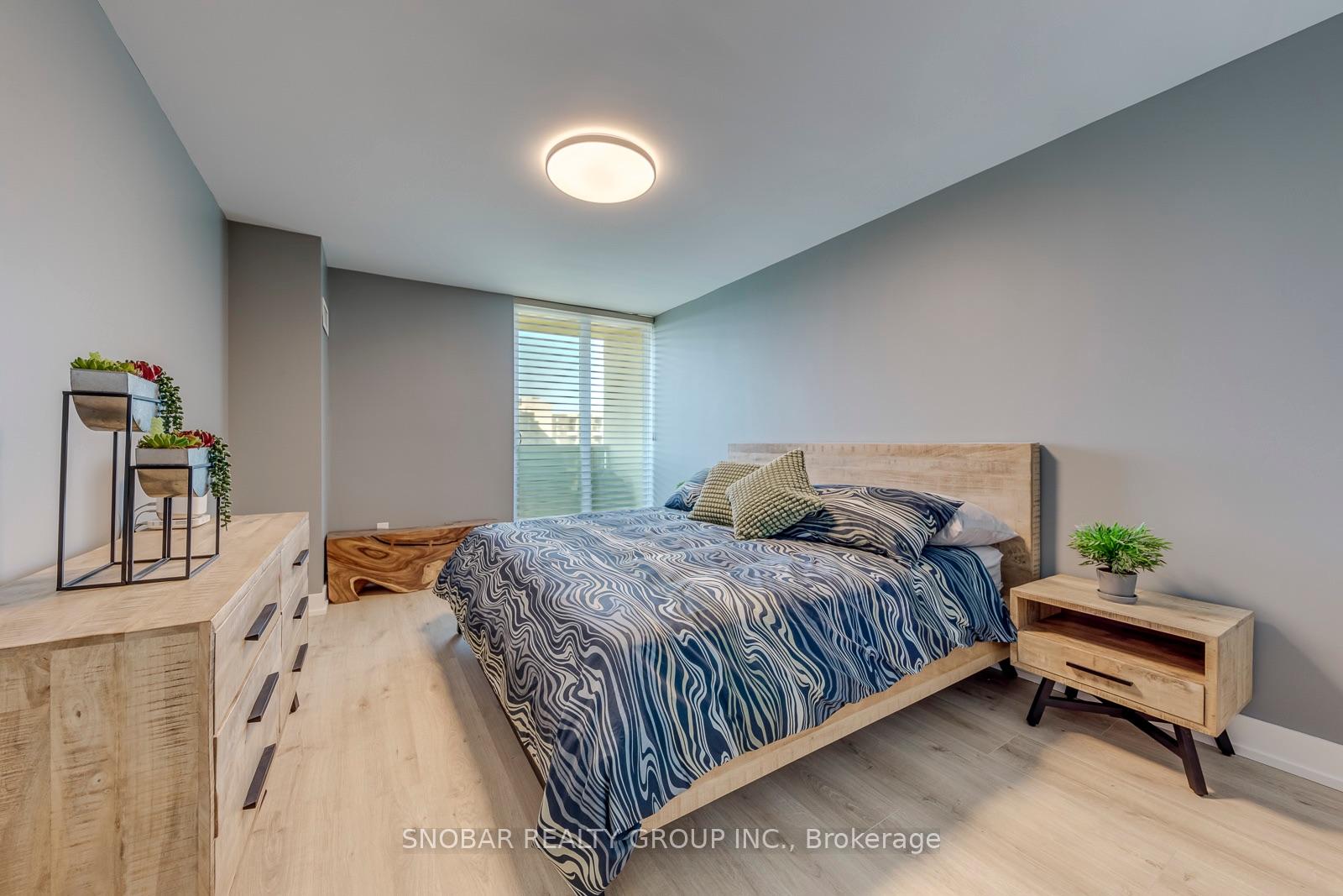 Photo 16 of Unit 1510, 299 Mill Road, Etobicoke, Markland Wood — HOMEH