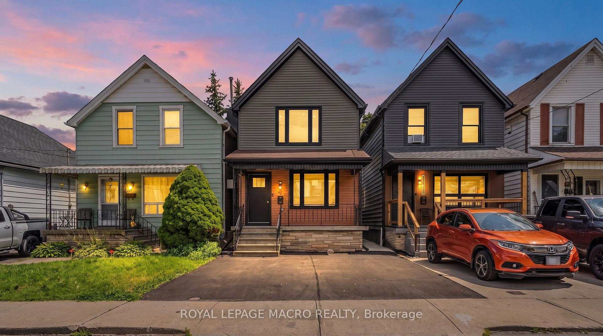 Photo 1 of 40 Glendale Avenue N, Hamilton, Crown Point — HOMEH