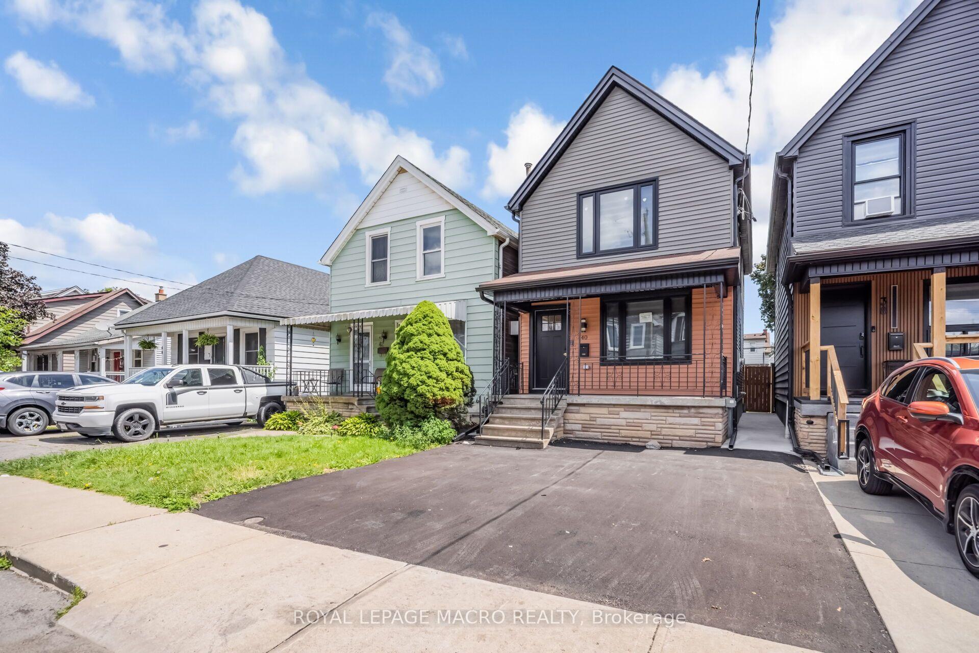 Photo 3 of 40 Glendale Avenue N, Hamilton, Crown Point — HOMEH