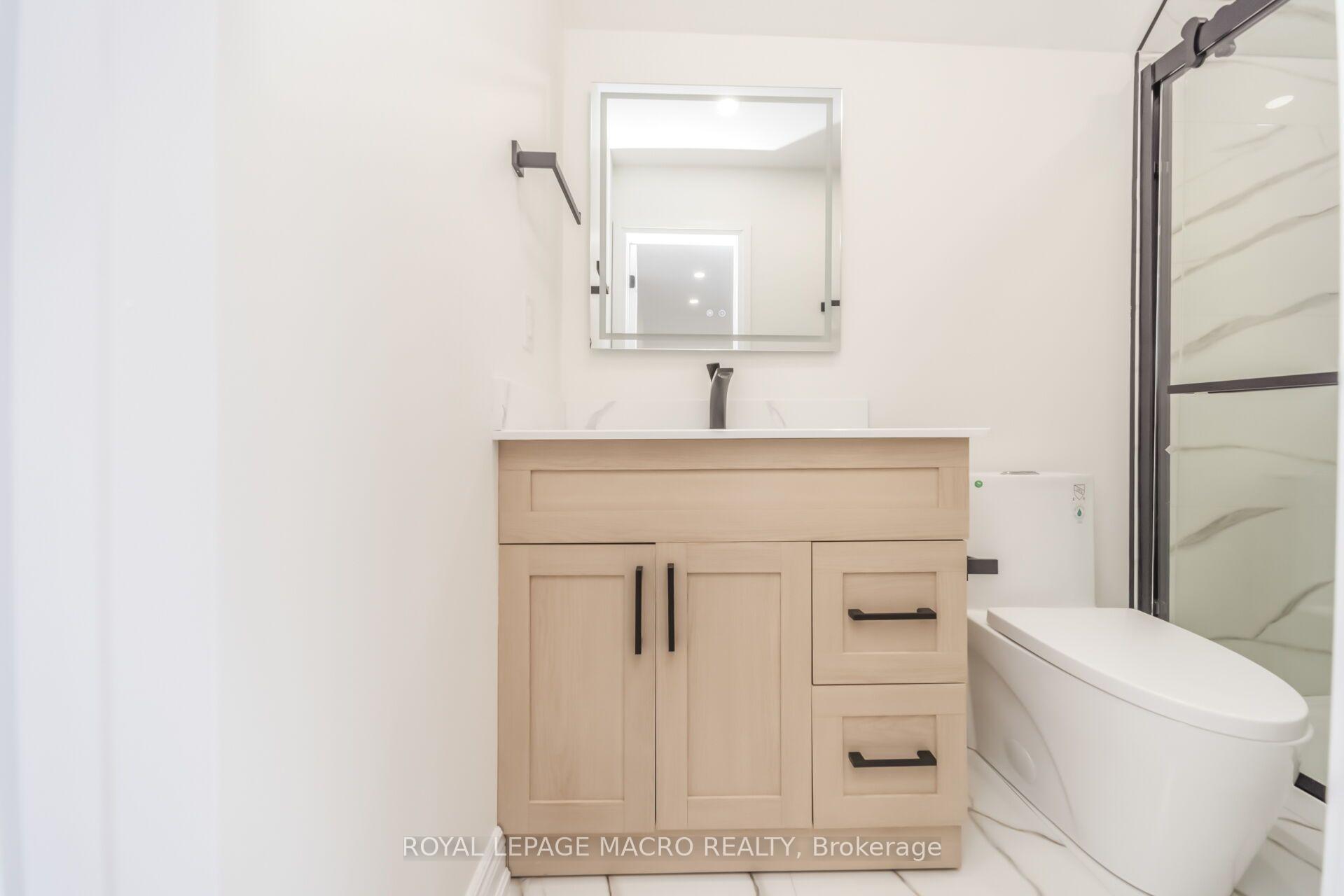 Photo 34 of 40 Glendale Avenue N, Hamilton, Crown Point — HOMEH