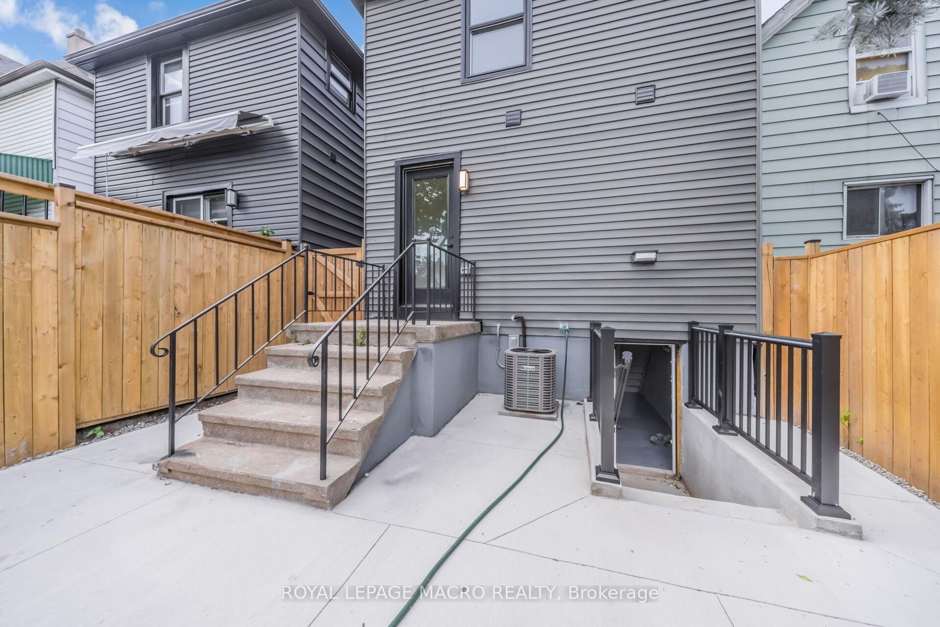 Photo 46 of 40 Glendale Avenue N, Hamilton, Crown Point — HOMEH
