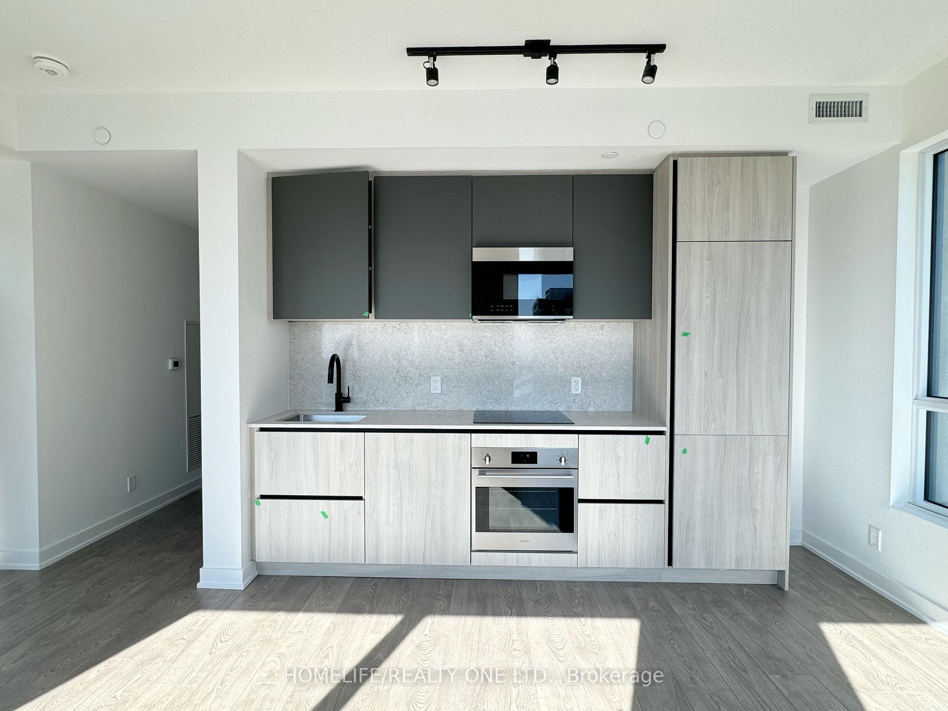 Photo 2 of Unit 4106, 108 Peter Street, Toronto, Waterfront Communities — HOMEH