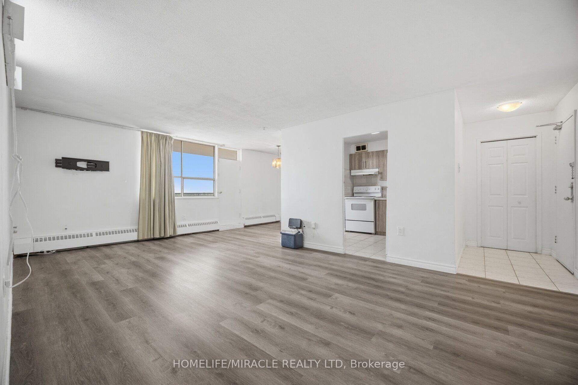 Photo 10 of Unit 1105, 60 Stevenson Road, Etobicoke, Mount Olive-Silverstone-Jamestown — HOMEH