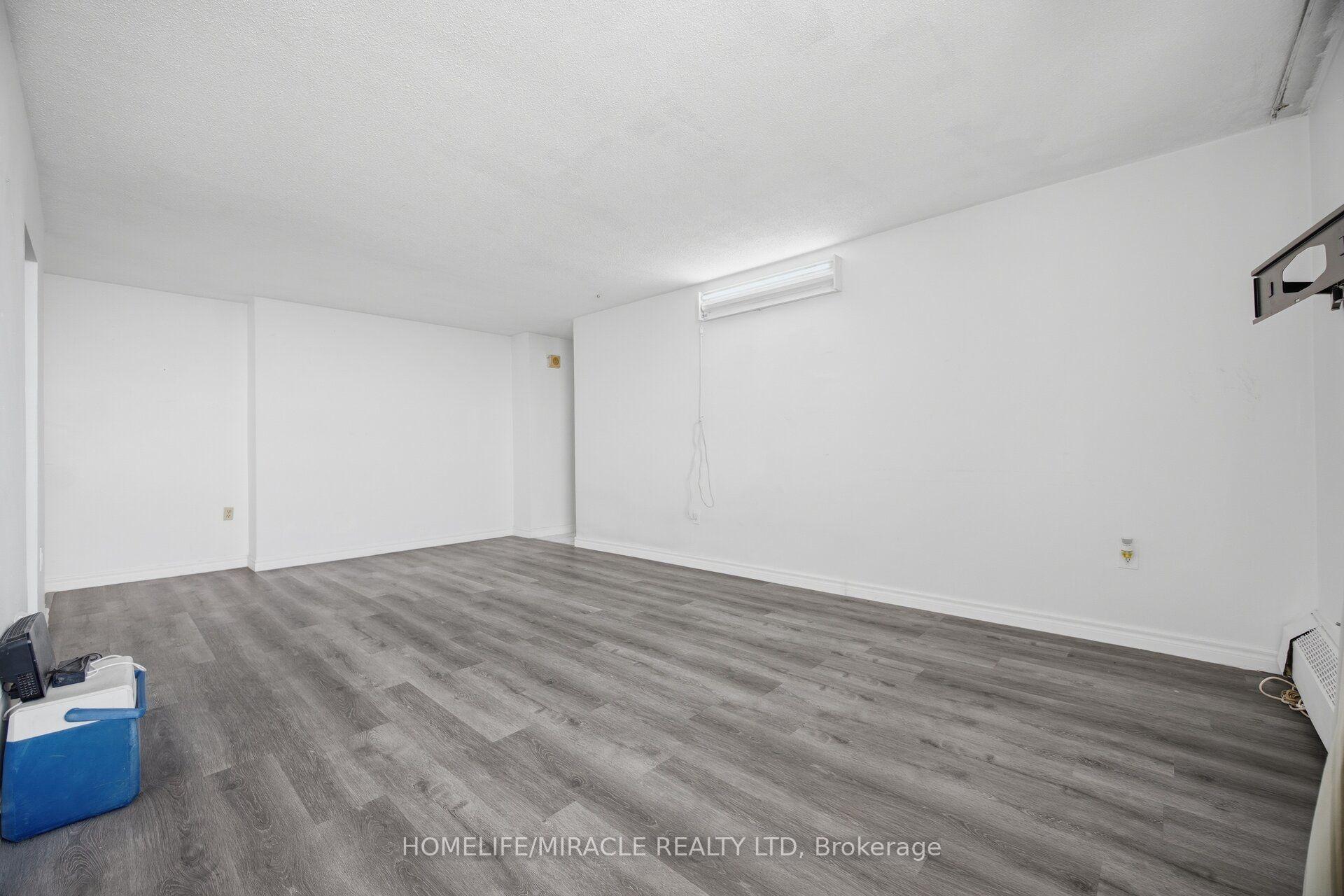 Photo 13 of Unit 1105, 60 Stevenson Road, Etobicoke, Mount Olive-Silverstone-Jamestown — HOMEH