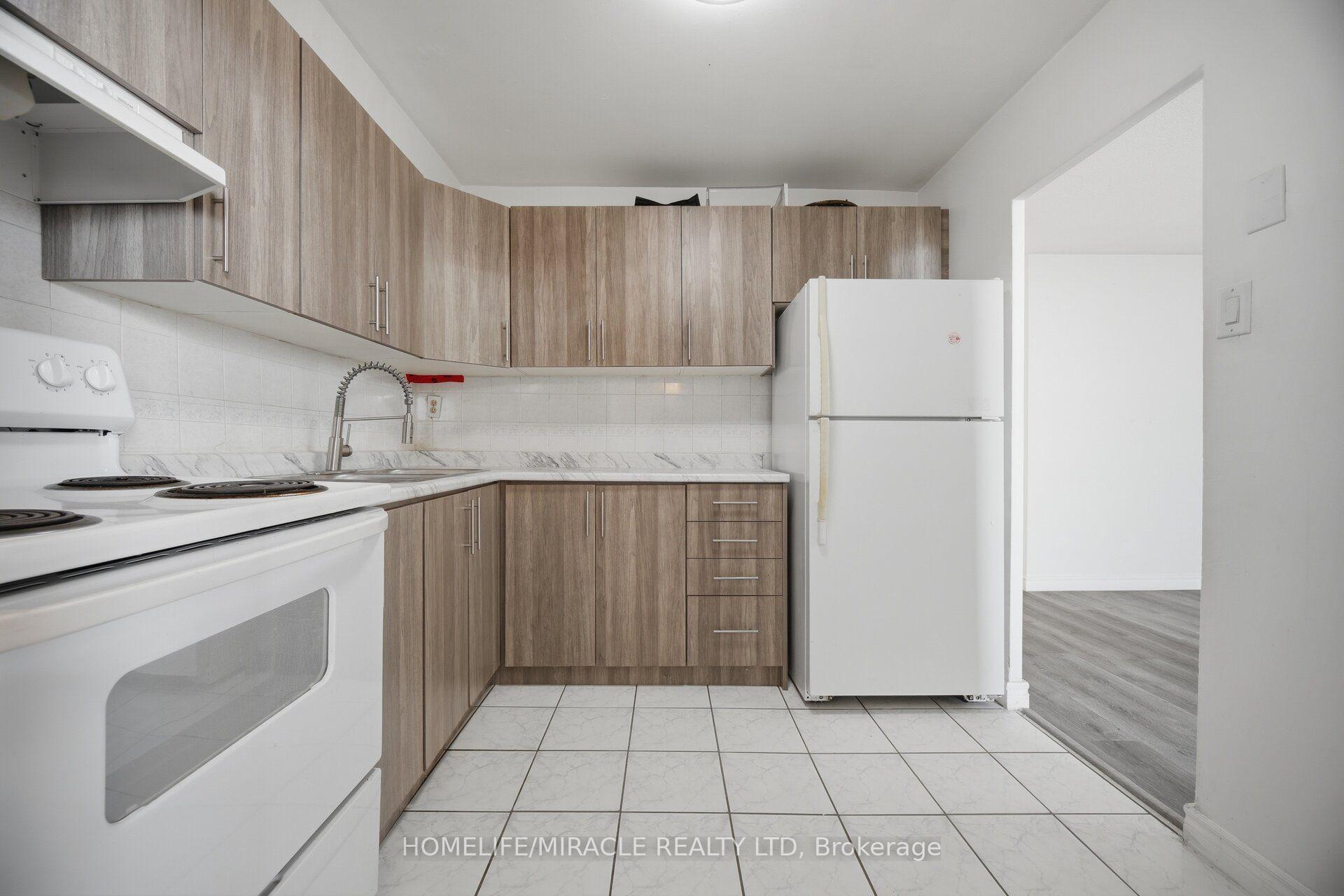Photo 22 of Unit 1105, 60 Stevenson Road, Etobicoke, Mount Olive-Silverstone-Jamestown — HOMEH