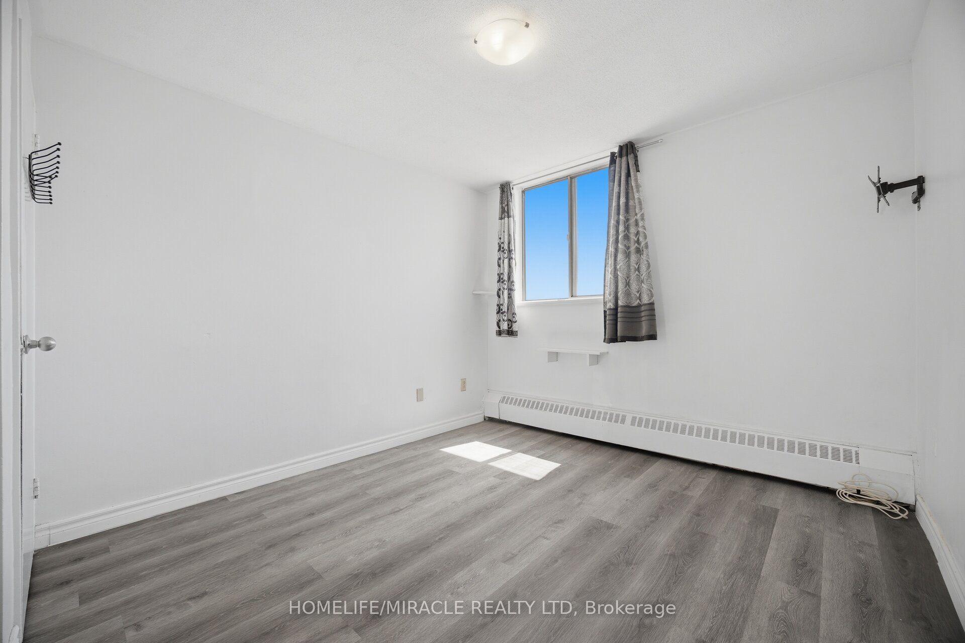 Photo 32 of Unit 1105, 60 Stevenson Road, Etobicoke, Mount Olive-Silverstone-Jamestown — HOMEH