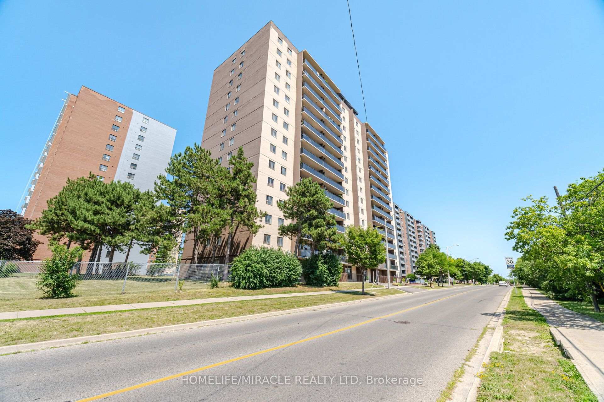 Photo 42 of Unit 1105, 60 Stevenson Road, Etobicoke, Mount Olive-Silverstone-Jamestown — HOMEH