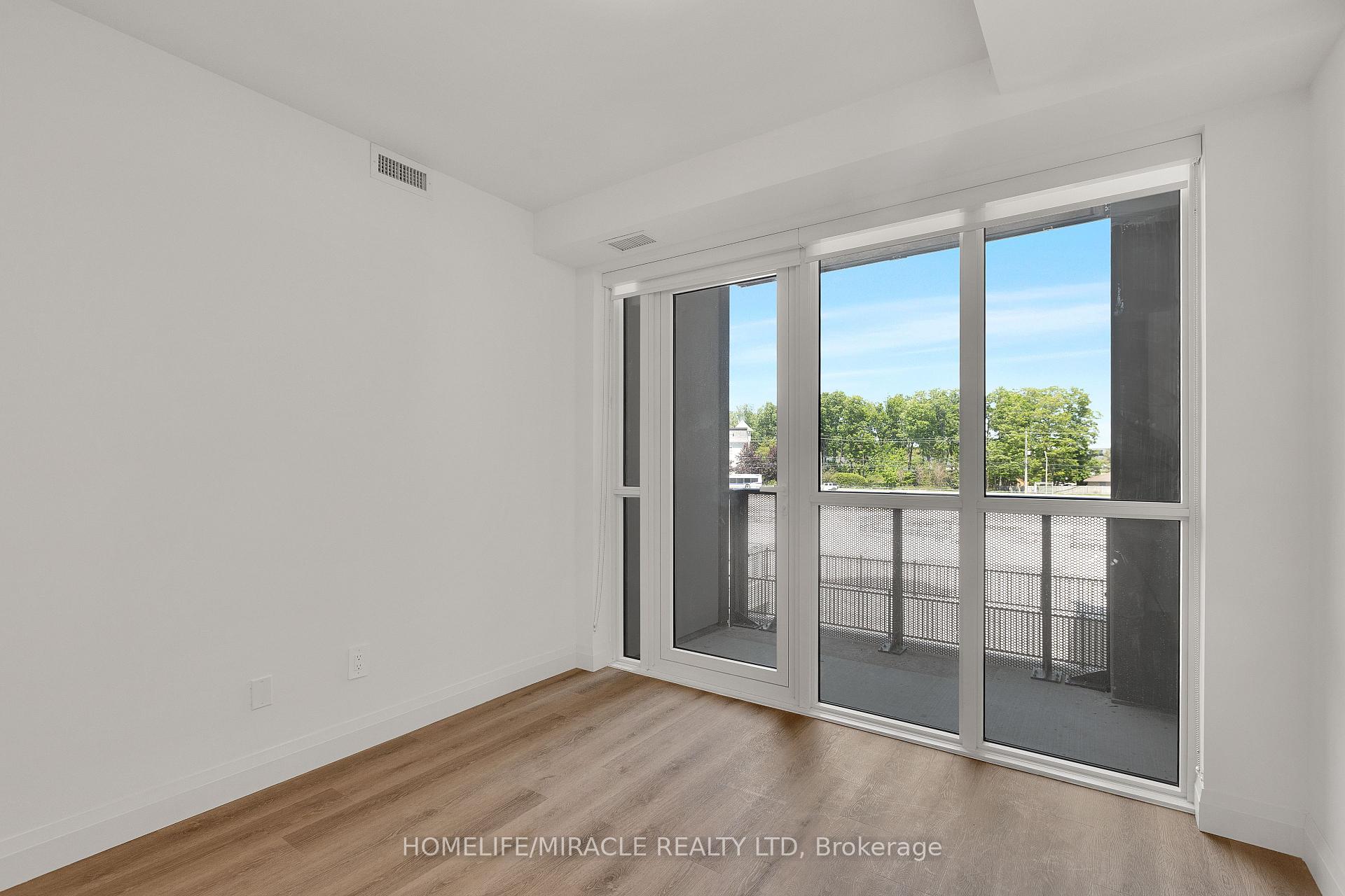Photo 10 of Unit 201, 1333 Weber Street E, Kitchener, Stanley Park — HOMEH