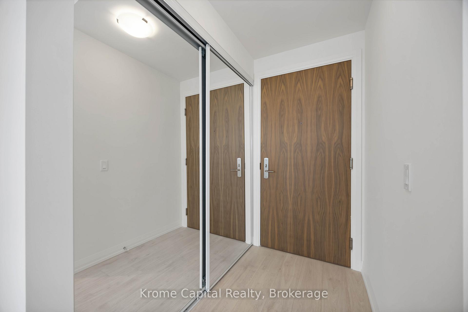 Photo 3 of Unit 2507, 27 Korda Gate, Vaughan, Vellore Village — HOMEH
