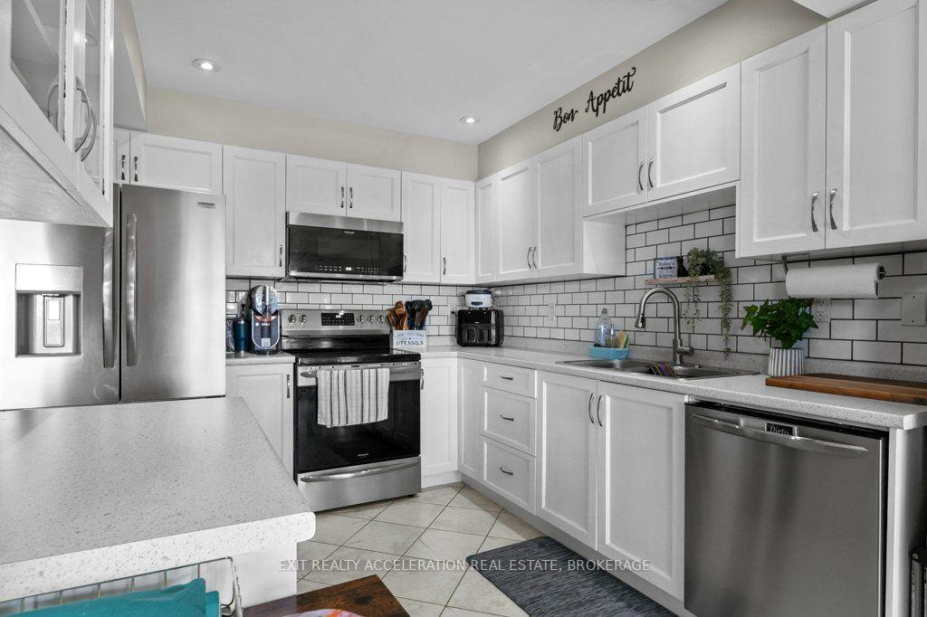 Photo 13 of 114 Kanvers Way, Greater Napanee, Greater Napanee — HOMEH