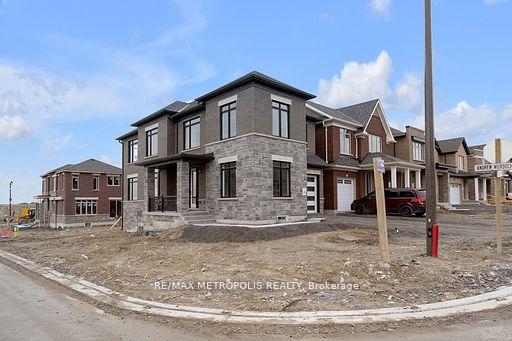 Photo 28 of 2048 Chris Mason Street, Oshawa, Kedron — HOMEH