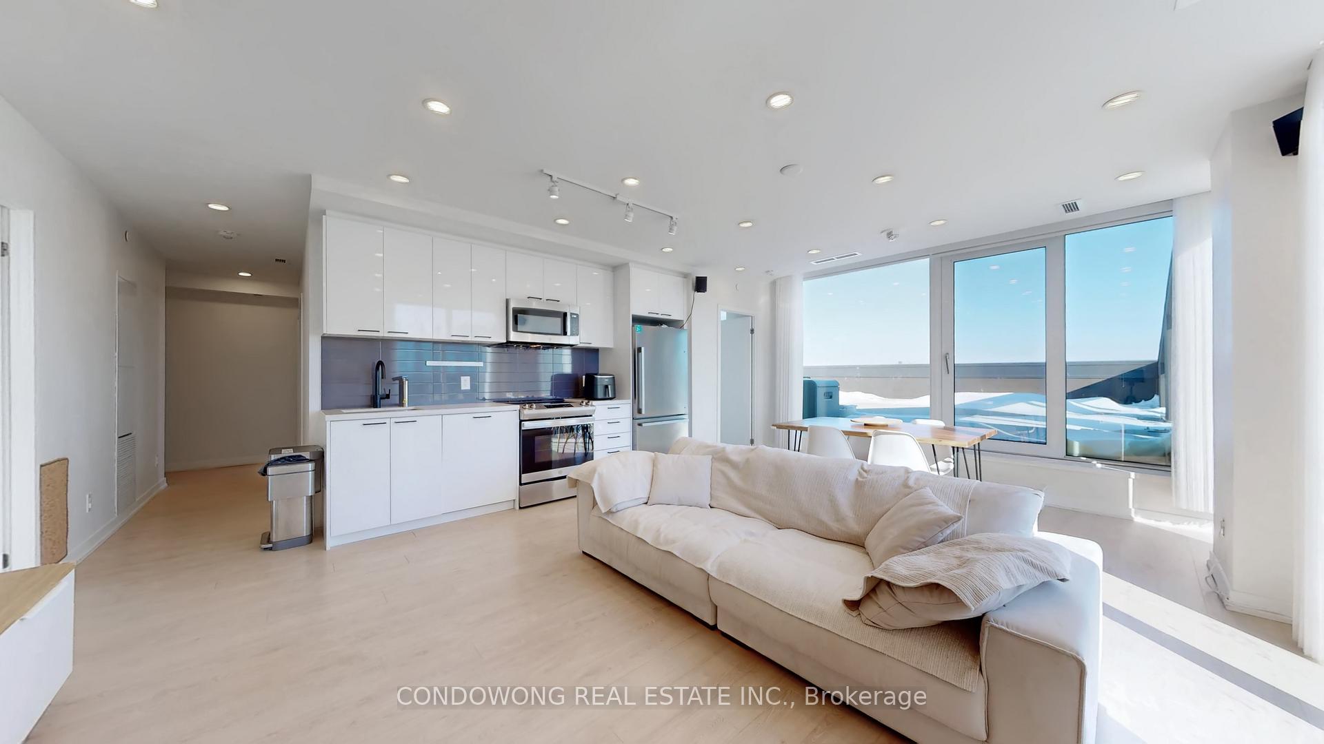 Front of Unit 1101, 1808 St Clair Avenue W