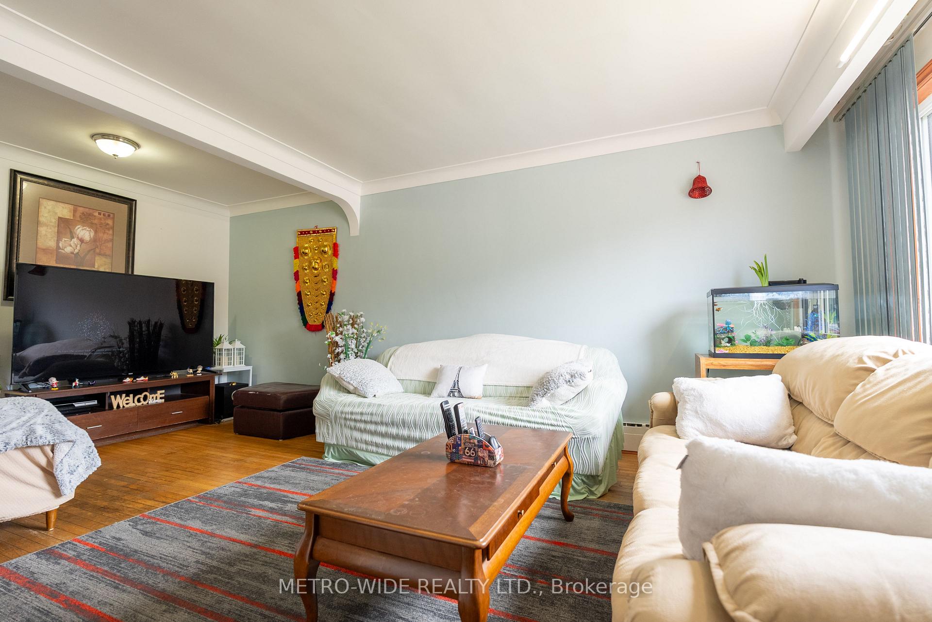 Photo 29 of 476 First Avenue E, North Bay, Central — HOMEH