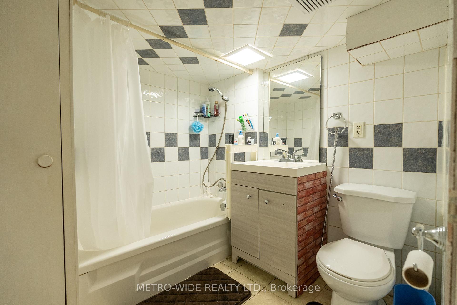 Photo 44 of 476 First Avenue E, North Bay, Central — HOMEH