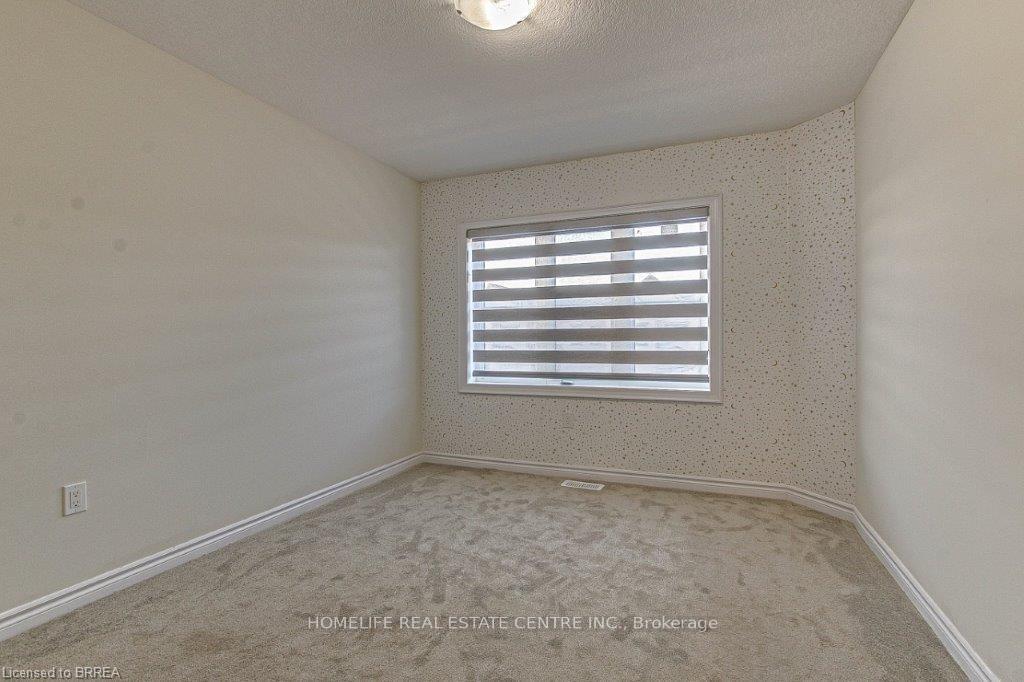 Photo 12 of 14 Amos Avenue, Brantford, Empire — HOMEH