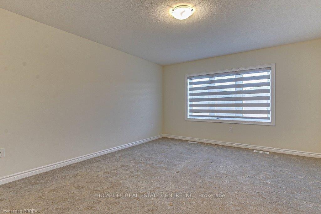 Photo 13 of 14 Amos Avenue, Brantford, Empire — HOMEH