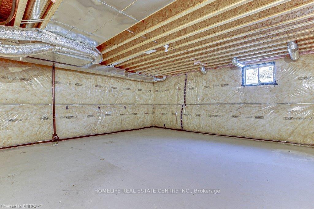 Photo 18 of 14 Amos Avenue, Brantford, Empire — HOMEH