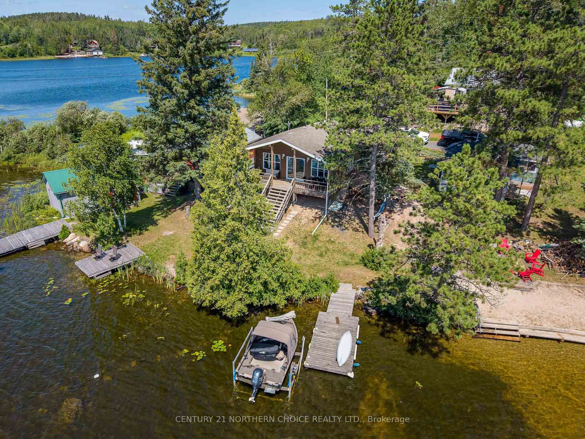 Photo 3 of Unit 4, 80 Bay Point Road, Kenora Remote Area, Lake of the Woods North — HOMEH