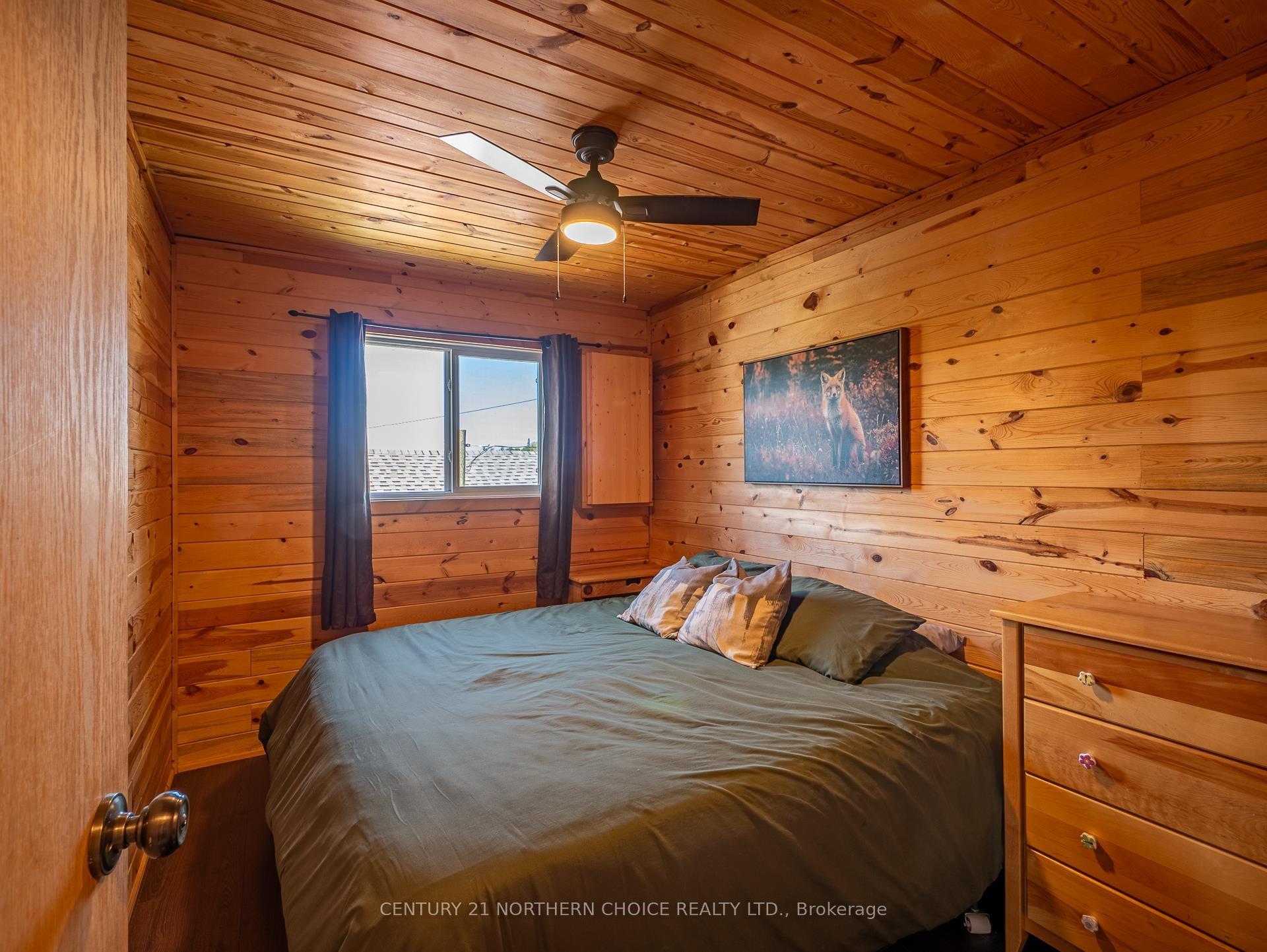 Photo 18 of Unit 4, 80 Bay Point Road, Kenora Remote Area, Lake of the Woods North — HOMEH
