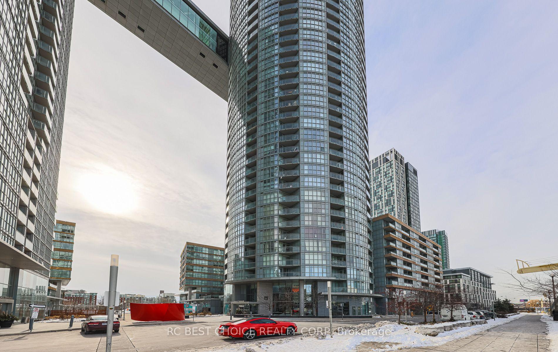 Photo 2 of Unit 1501, 21 Iceboat Terrace N, Toronto, Waterfront Communities — HOMEH
