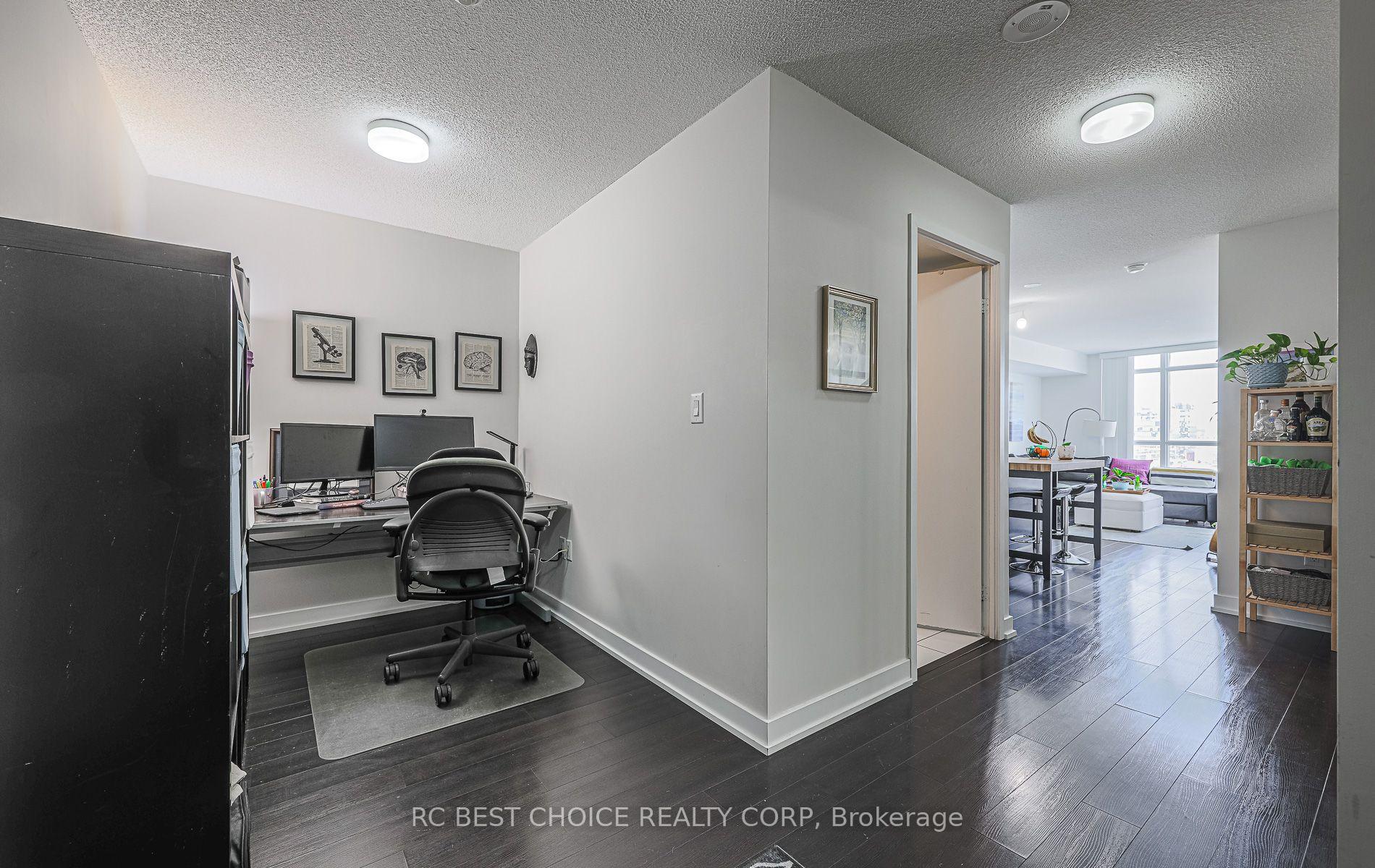 Photo 8 of Unit 1501, 21 Iceboat Terrace N, Toronto, Waterfront Communities — HOMEH