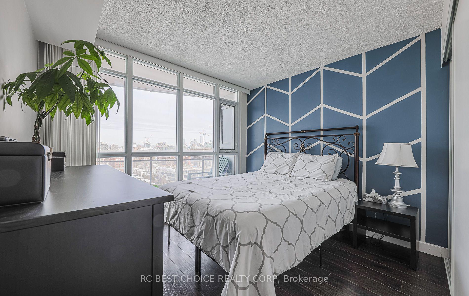 Photo 23 of Unit 1501, 21 Iceboat Terrace N, Toronto, Waterfront Communities — HOMEH