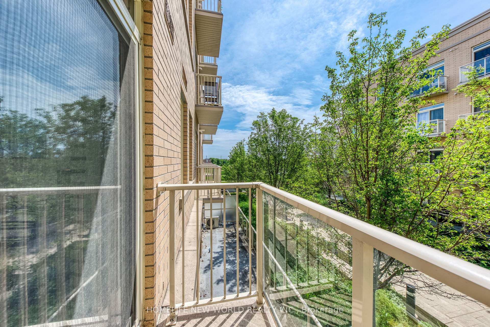 Photo 24 of Unit 240, 28 Prince Regent Street, Markham, Cathedraltown — HOMEH