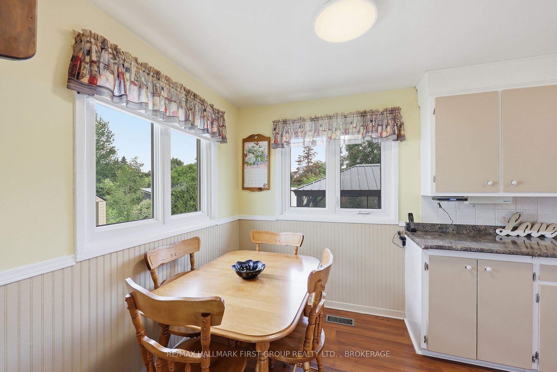 Photo 12 of 1440 Sproule Street, Kingston, City Northwest — HOMEH