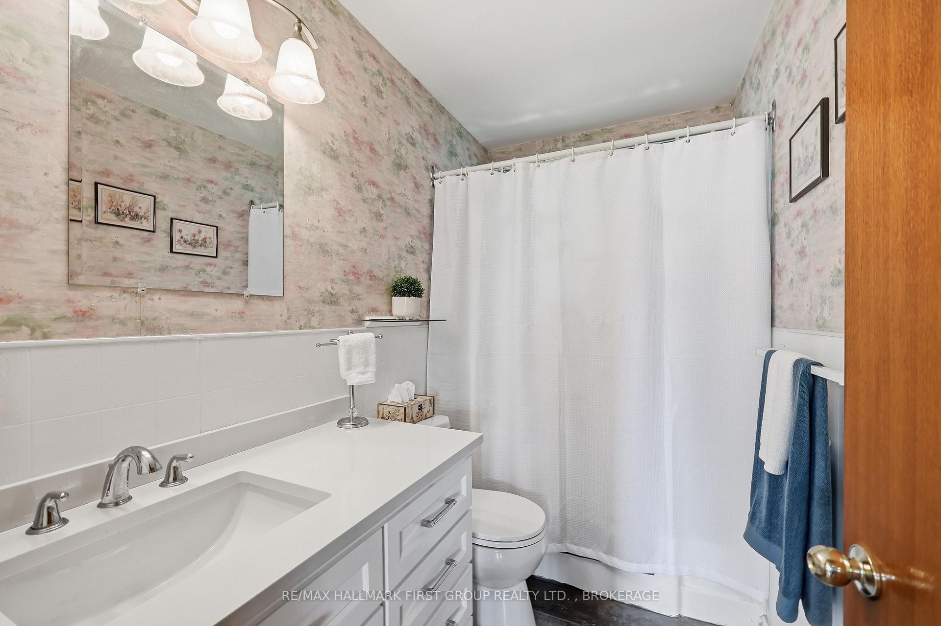 Photo 26 of 1440 Sproule Street, Kingston, City Northwest — HOMEH
