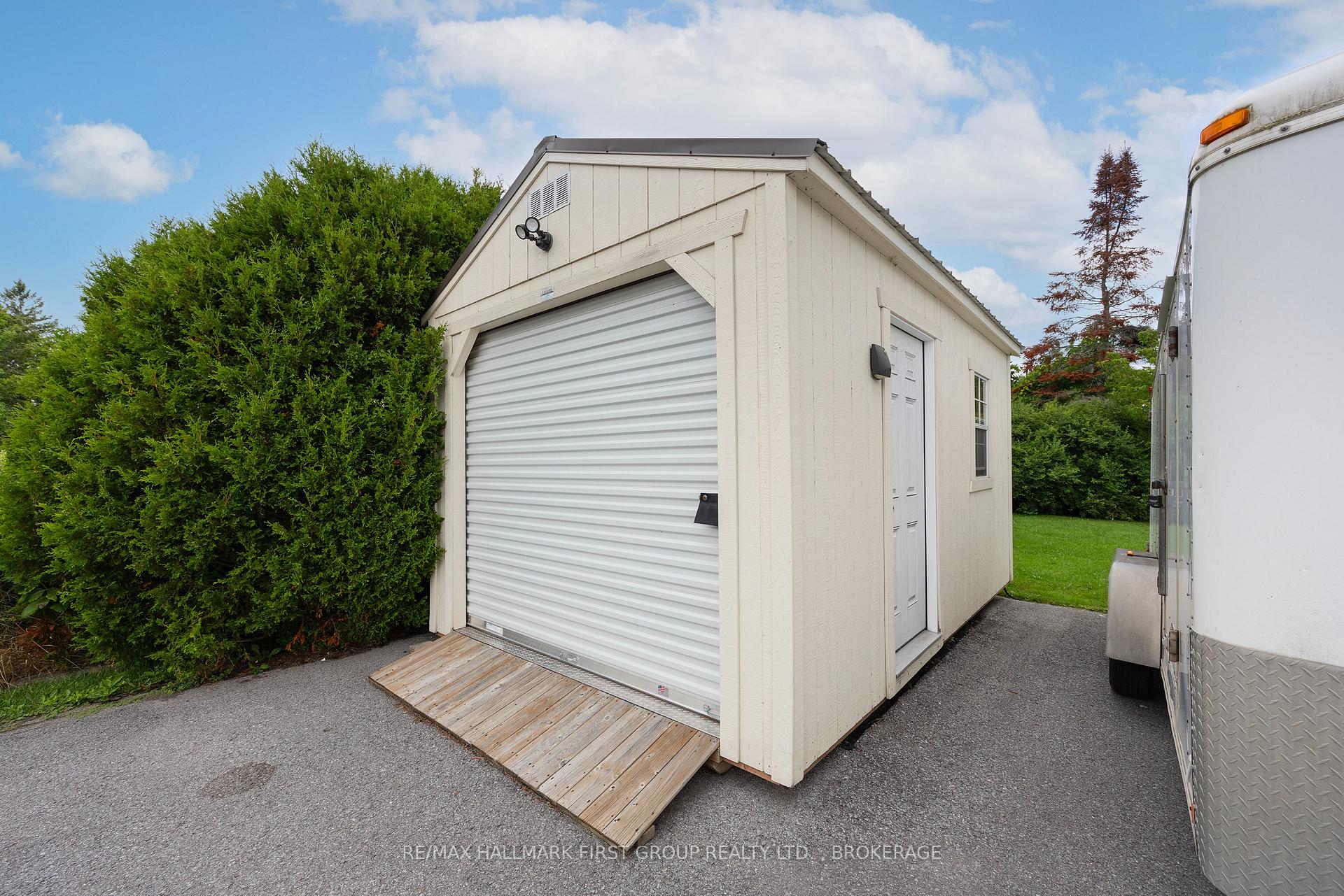 Photo 50 of 1440 Sproule Street, Kingston, City Northwest — HOMEH
