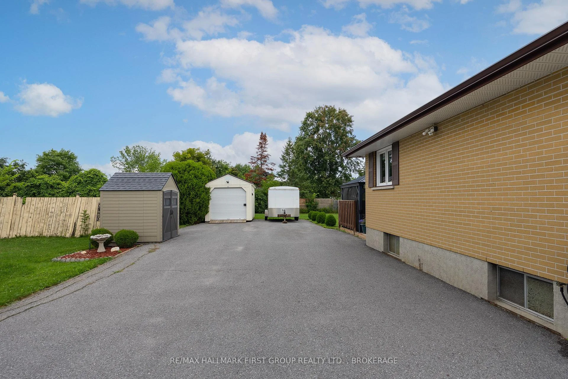Photo 9 of 1440 Sproule Street, Kingston, City Northwest — HOMEH