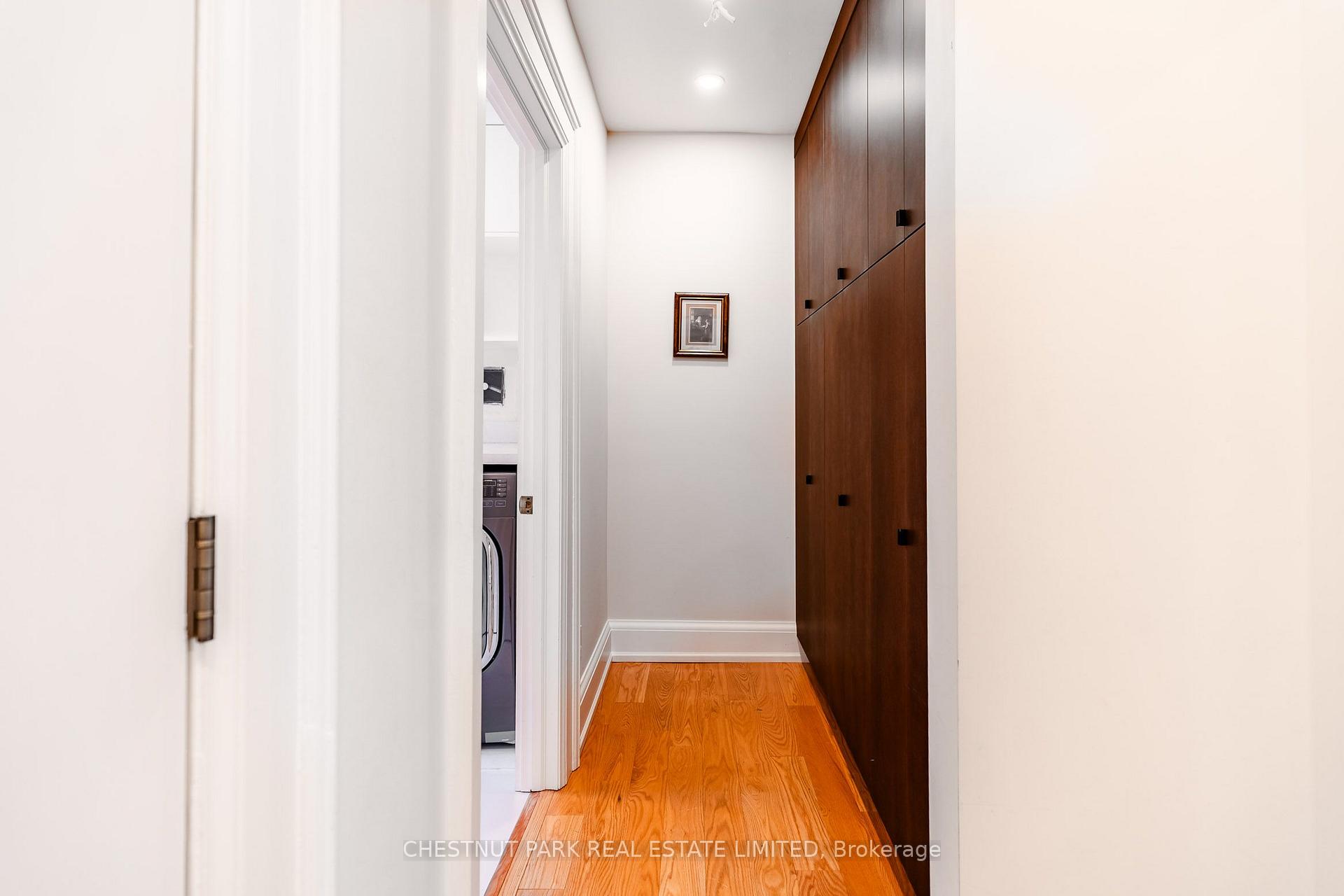 Photo 20 of 106 Rosedale Heights Drive, Toronto, Rosedale-Moore Park — HOMEH