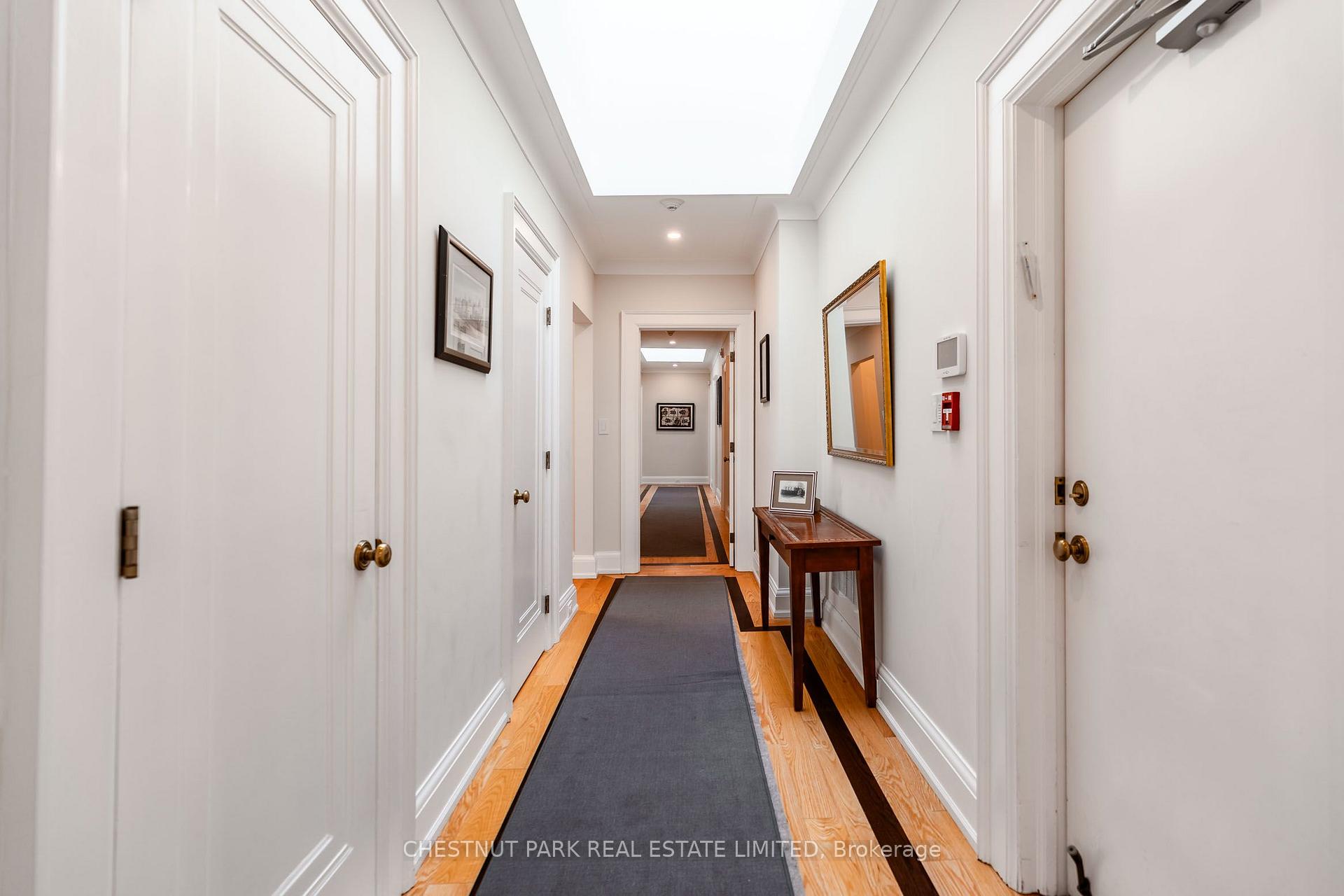 Photo 22 of 106 Rosedale Heights Drive, Toronto, Rosedale-Moore Park — HOMEH