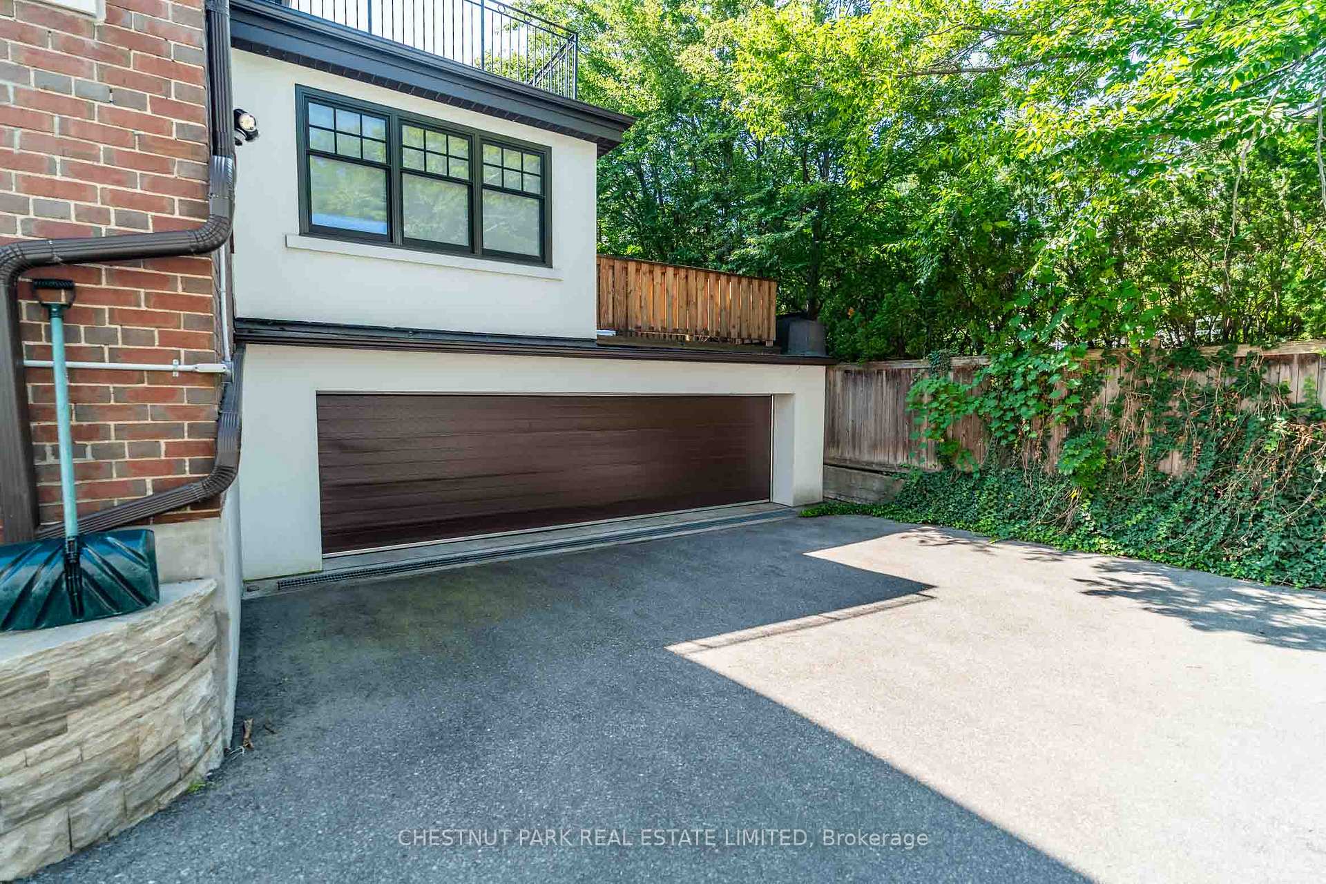 Photo 38 of 106 Rosedale Heights Drive, Toronto, Rosedale-Moore Park — HOMEH