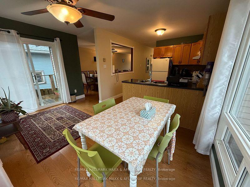 Photo 14 of 47 Metro Road S, Georgina, Keswick North — HOMEH