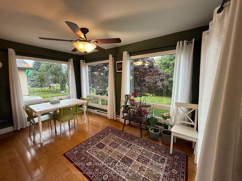 Photo 15 of 47 Metro Road S, Georgina, Keswick North — HOMEH