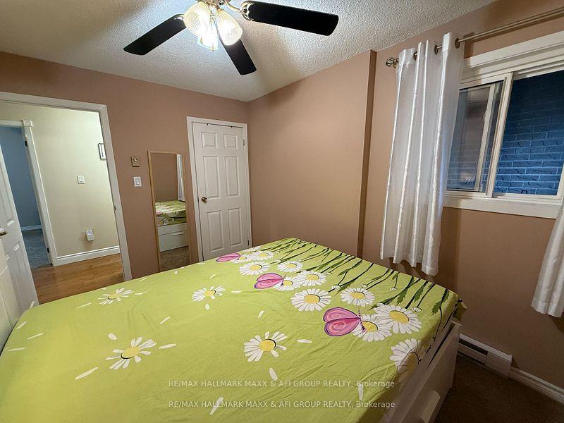 Photo 18 of 47 Metro Road S, Georgina, Keswick North — HOMEH