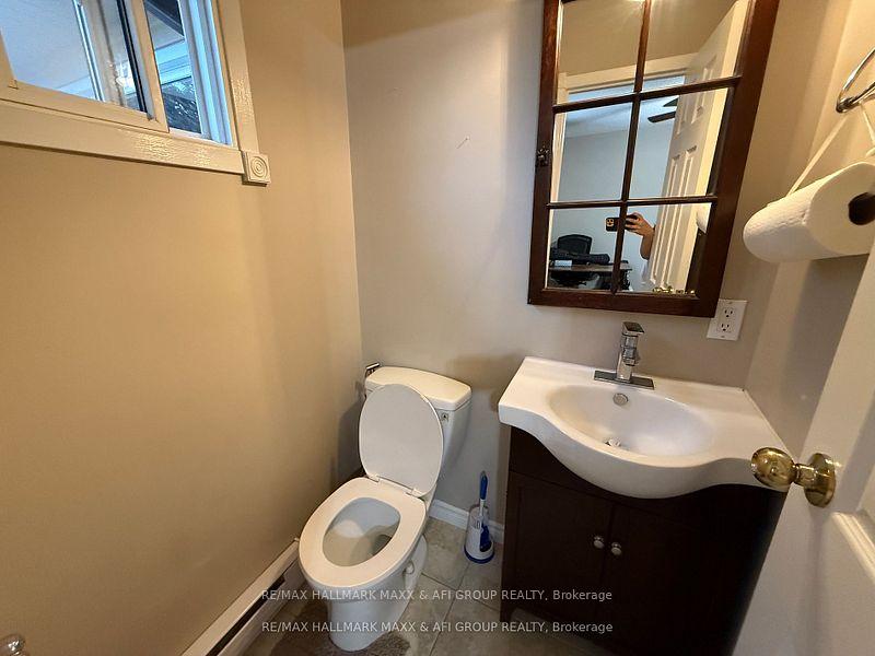 Photo 22 of 47 Metro Road S, Georgina, Keswick North — HOMEH