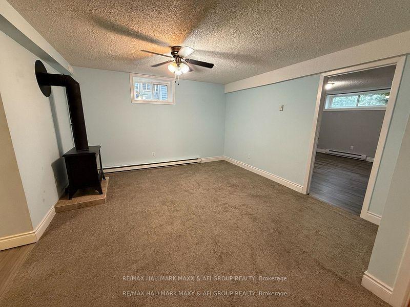 Photo 30 of 47 Metro Road S, Georgina, Keswick North — HOMEH