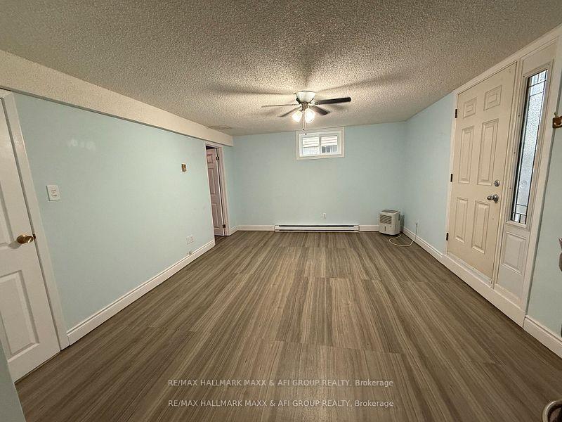 Photo 31 of 47 Metro Road S, Georgina, Keswick North — HOMEH